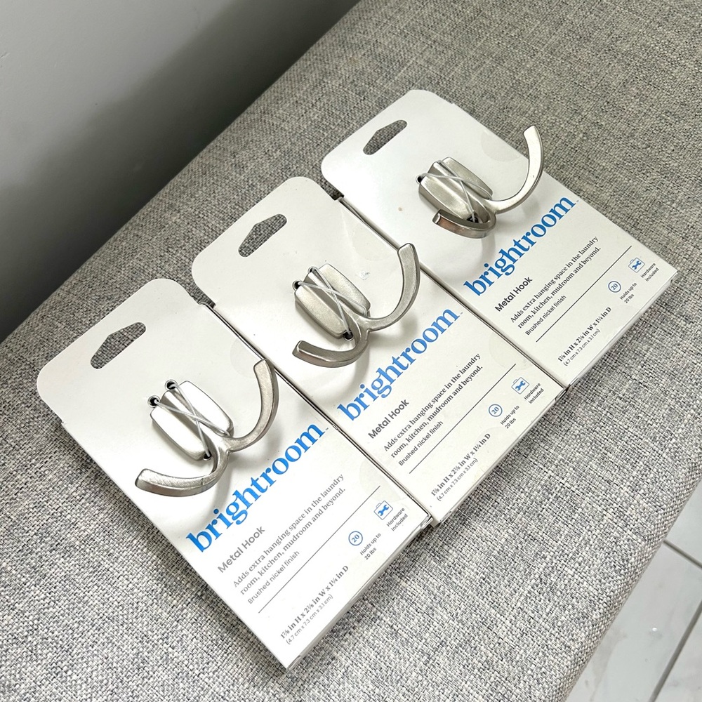 Set of silver finish Metal Hook Hangers